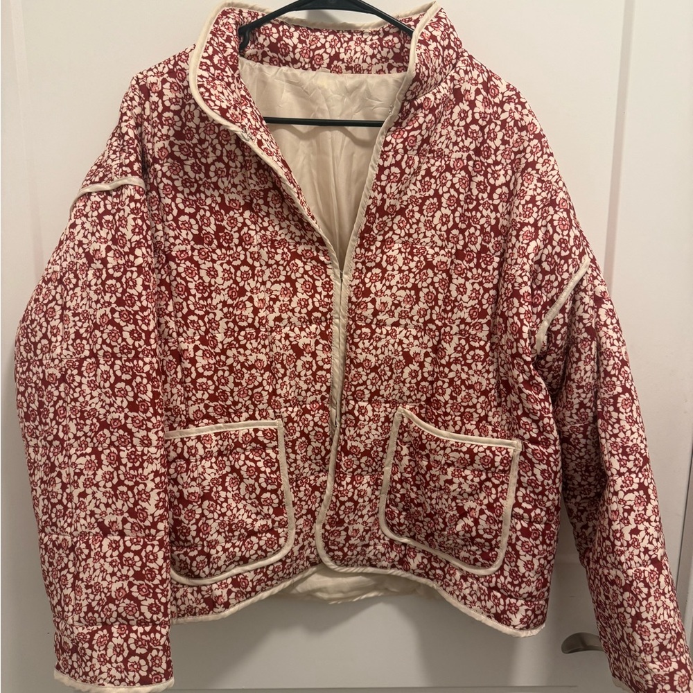 Woman’s cropped puffer jacket floral - Picture 2 of 4